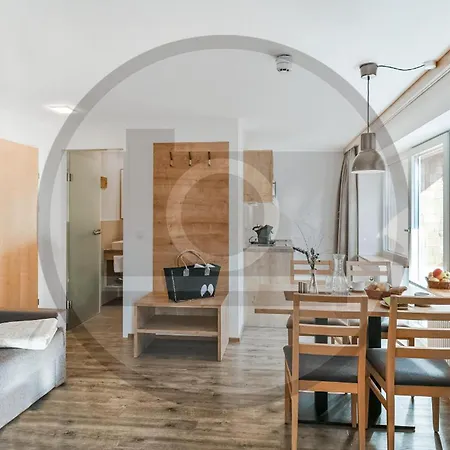 Daire Moderne Ferienw Klosterle am Arlberg